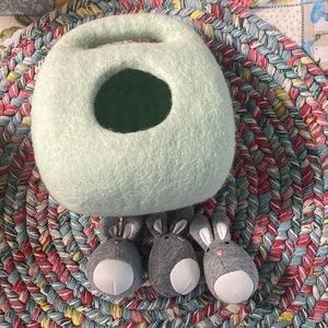 Lovevery sensory toy